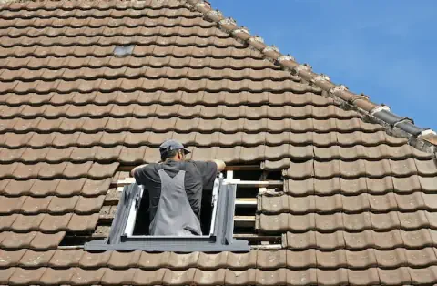 Pose de velux à Saint-Laurent-d'Arce